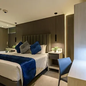 4 Sur 4*, Medellin Colombia
